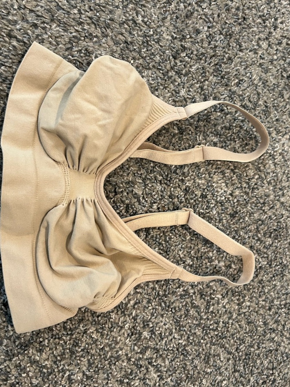 SKIMS Sculpting Bralette - Nude Wireless Seamless Bralette - Picture 3 of 5